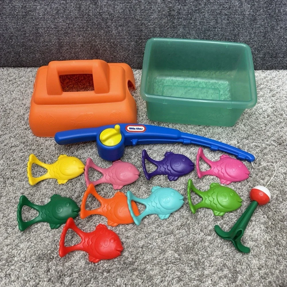 Vintage Little Tikes Catch & Count Fishing set tackle box pole kids toy (read)